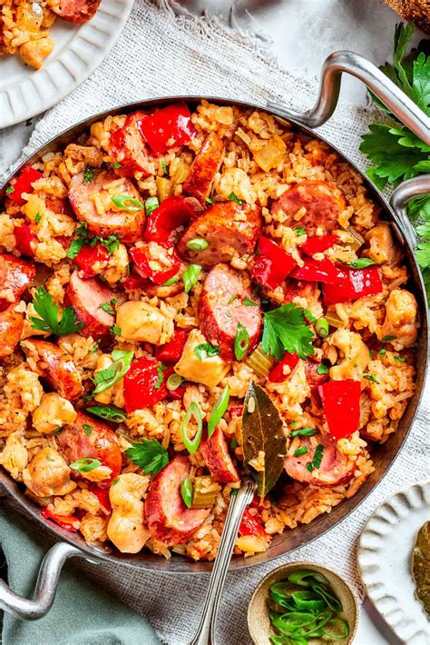 Easy Chicken And Sausage Jambalaya Easy One Pot Jambalaya