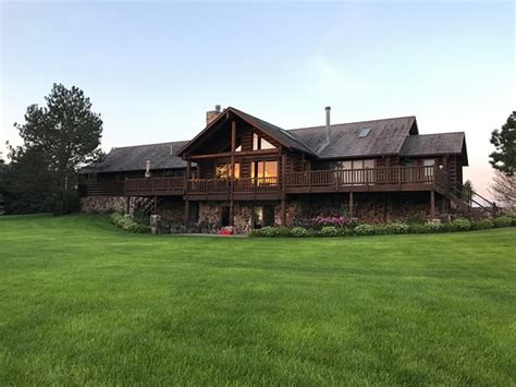 REX AND DEB'S RIVER LODGE (Ord) - B&B Reviews & Photos - Tripadvisor