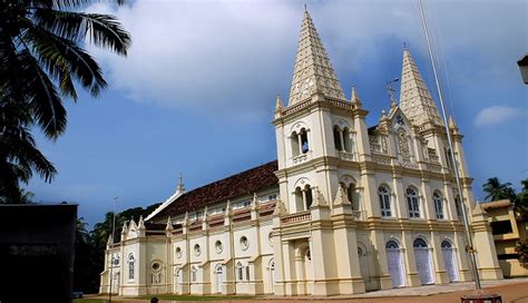 12 Major Tourist Spots To Visit in Cochin - lifeberrys.com