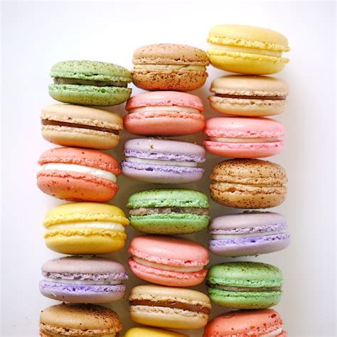 Macarons from La Boulange in San Francisco [612 x 612] : r/FoodPorn