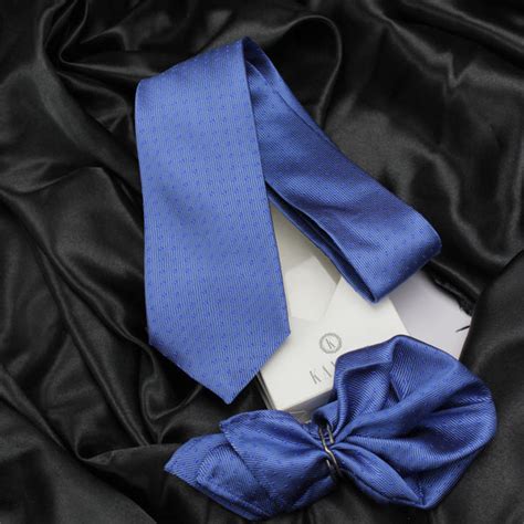 Kovove The Intellect Dash Abstract Blue Necktie and Pocket Square Gift