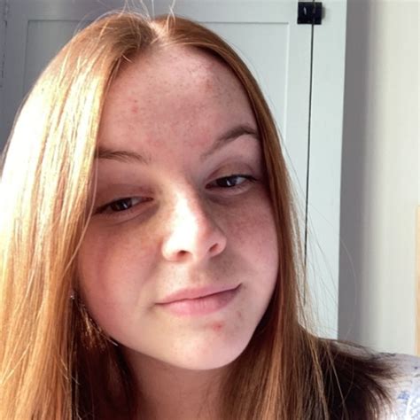 Ashleigh - - ₹2274/h