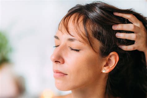 An expert’s guide to proper seborrheic dermatitis treatment