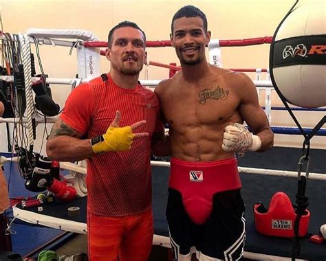 Usyk spars with Jordan Thompson – RingSide24