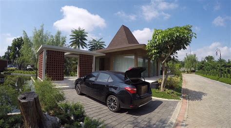 DJOGLO LUXURY BUNGALOW (Malang) - Villa Reviews, Photos, Rate ...