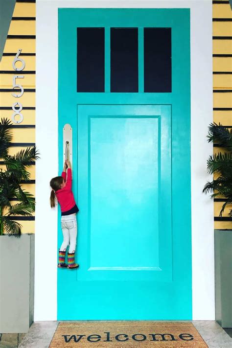 What's behind all those tiny doors in Atlanta? Their creator wants you ...