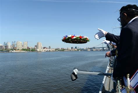 Memorial Day service on the Battleship New Jersey honors the fallen ...