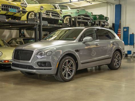 2019 Bentley Bentayga with 10K miles & over $150K in options! V8 Stock # 24476 for sale near ...