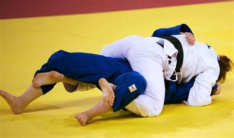 Intense Face Off 的图像结果