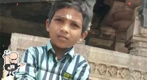 Famous chicken center - Restaurant menu, prices and reviews