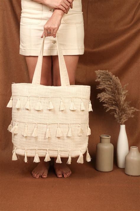 Buy Tote Bags Online in India | Ayuda Homes