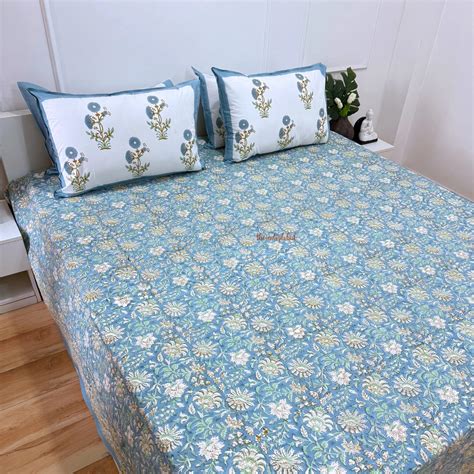Buy Neel Ramya Hand Block Super King Bedsheet | Theindiglobal