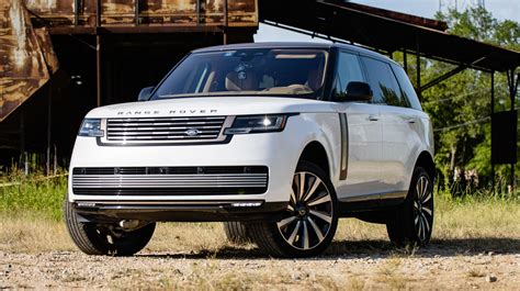 2023 Land Rover Range Rover SV Review: Ultimate Luxury — Rev Match Media