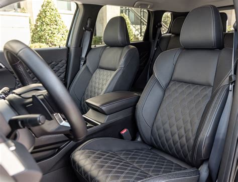 New Mitsubishi Outlander Lineup for sale in Fort Myers, Florida | Fort Myers Mitsubishi