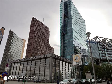 Slideshow: Xiaomi Black Shark 2 Image Samples