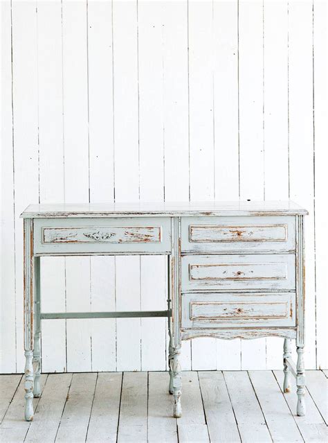 Cómo pintar un mueble vintage paso a paso