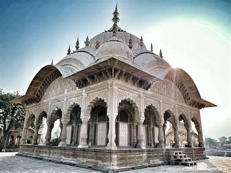 KUSUM SAROVAR,VRANDAWAN,MATHURA,UP. - Studio Dharma