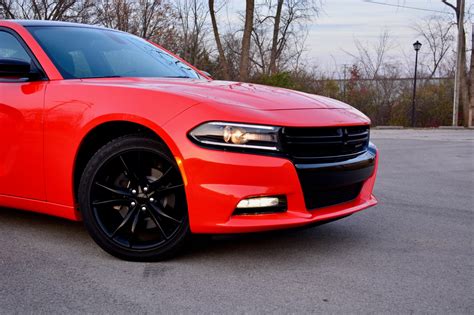 2016 Dodge Charger SXT Review