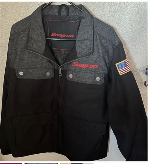 XL SNAP-ON COAT for Sale in Oroville, CA - OfferUp