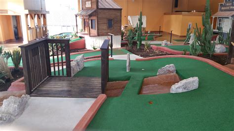 Mini Golf Range 的图像结果