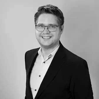 Eric Pettinelli | S&P Global