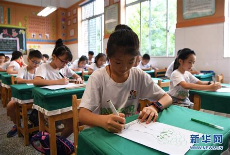 重庆市中小学开学_央广网