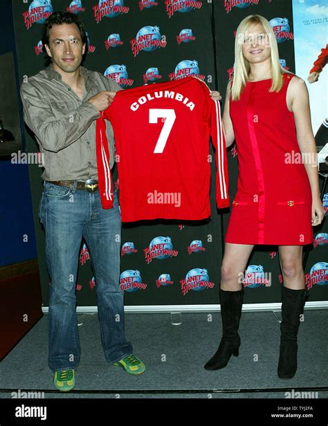 Carly schroeder gracie 2007 hi-res stock photography and images - Alamy