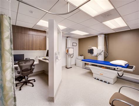 Uci Health Tustin Xray | Lionakis