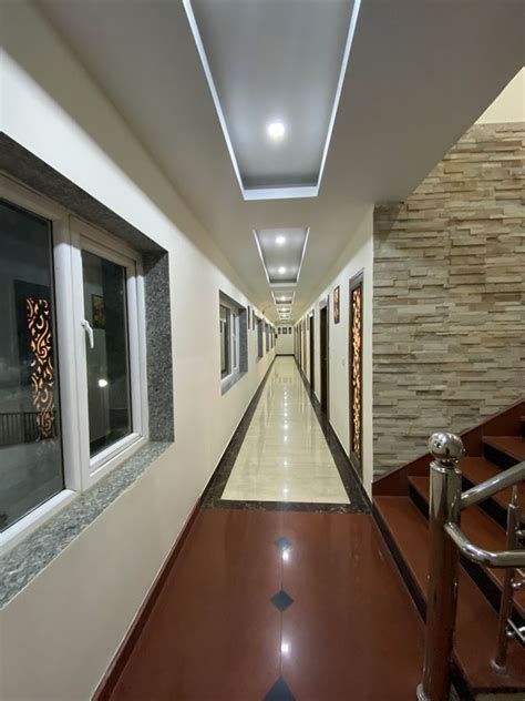 Hotel Phoenix - Mussoorie