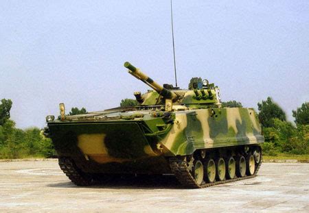 外刊：中国出口更多装甲战车 多国等待购买谈判|步兵战车|装甲战车_凤凰军事