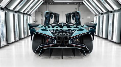 Bugatti Bolide Final Unit Delivered – Last W16 Engine, 1600 HP Track ...