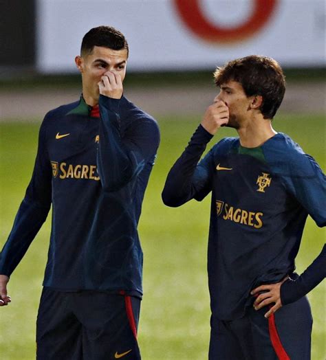 joao felix ronaldo celebration