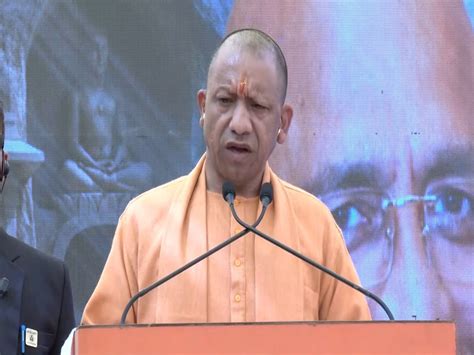 "Extremely tragic and heart-rending": Yogi Adityanath expresses grief ...