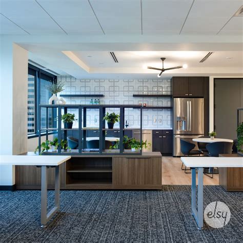 Granite Tower 22nd-Floor Spec Suites | Vari