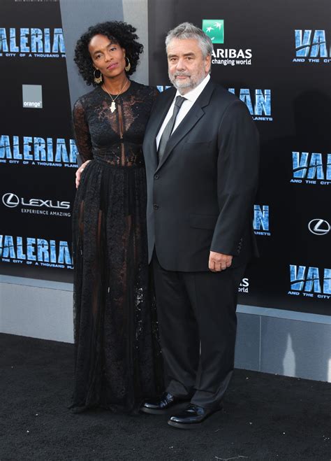 Valerian and the City of a Thousand Planets (2017)