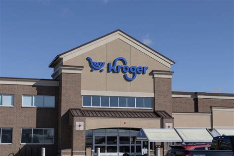 Kroger employee sparks debate with photo of store's problematic ...