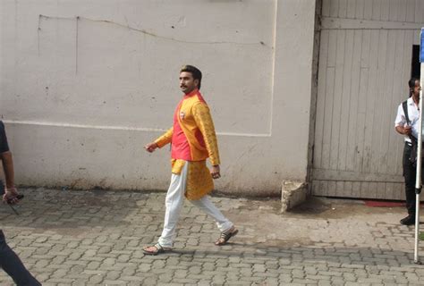 Ranveer Singh Dyes Half His Hair In Gold, Makes Blonde Highlights ...