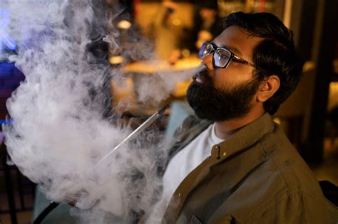 Page 14 | Cigaretter Images - Free Download on Freepik