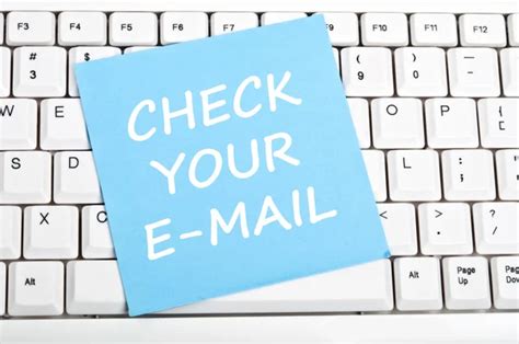 Check Email Computer 的图像结果