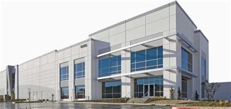 AISI 4130 Pipe, 4130 Steel Bar, AISI 4130 Fittings Supplier in Mumbai,India