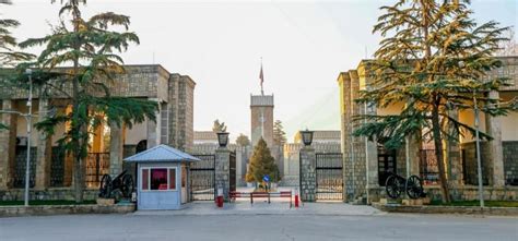 Talibans head to Kabul, US Embassy to destroy sensitive material ...