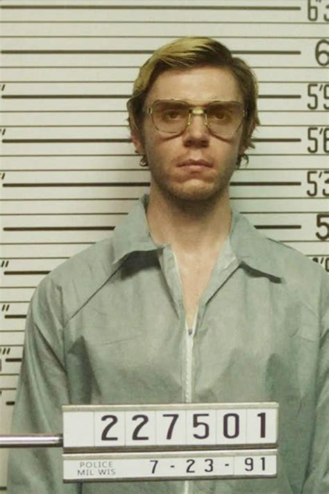 Jeffrey Dahmer’s Bio, Age, Relationships, Latest Buzz, Photos & Videos
