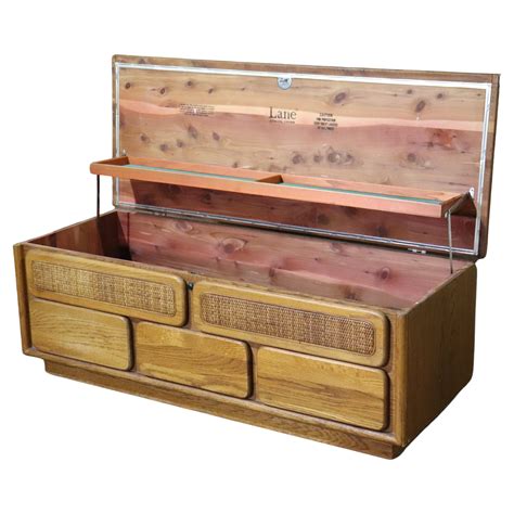 Mid-Century Cedar Chest by Lane For Sale at 1stDibs | lane cedar chest ...