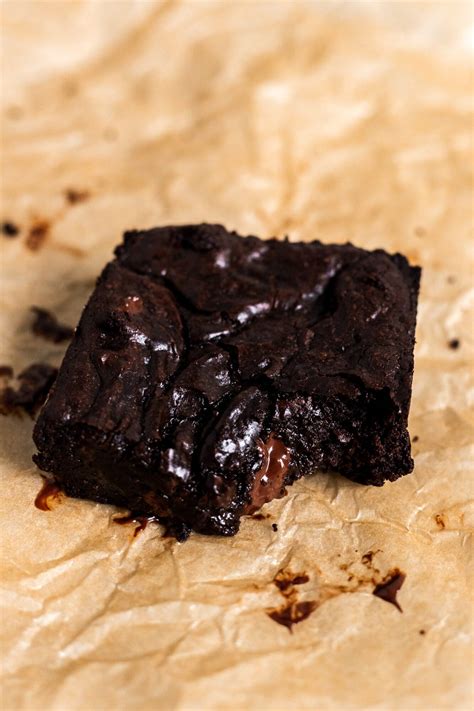 Easy Single Serve Brownie Recipe - NO Eggs, Dairy Free! | The Banana ...