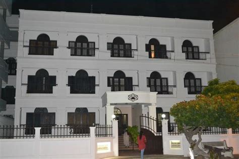 Seaside Guest House (Pondicherry) - Guesthouse Reviews, Photos, Rate ...