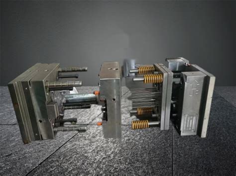 Injection Molding Process Examples 的图像结果