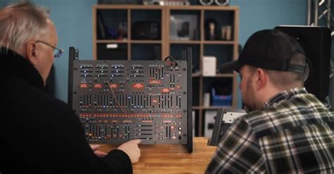 Rezultat imagine pentru Behringer 2600 Tutorial