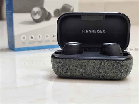 Sennheiser Momentum Wireless 2 Review : Immaculate build and stunning ...