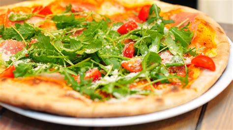 Lá Oregano Là Gì? Và Công Dụng Tuyệt Vời Đối Với Pizza (Phần 2) - Pizza ...