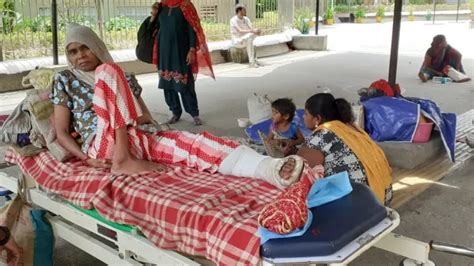 Kolkata Doctor Case: दिल्ली के अस्पतालों में लगातार पांचवें दिन ...